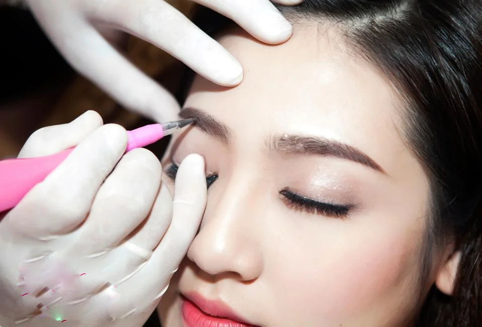 Phun xăm thẩm mỹ