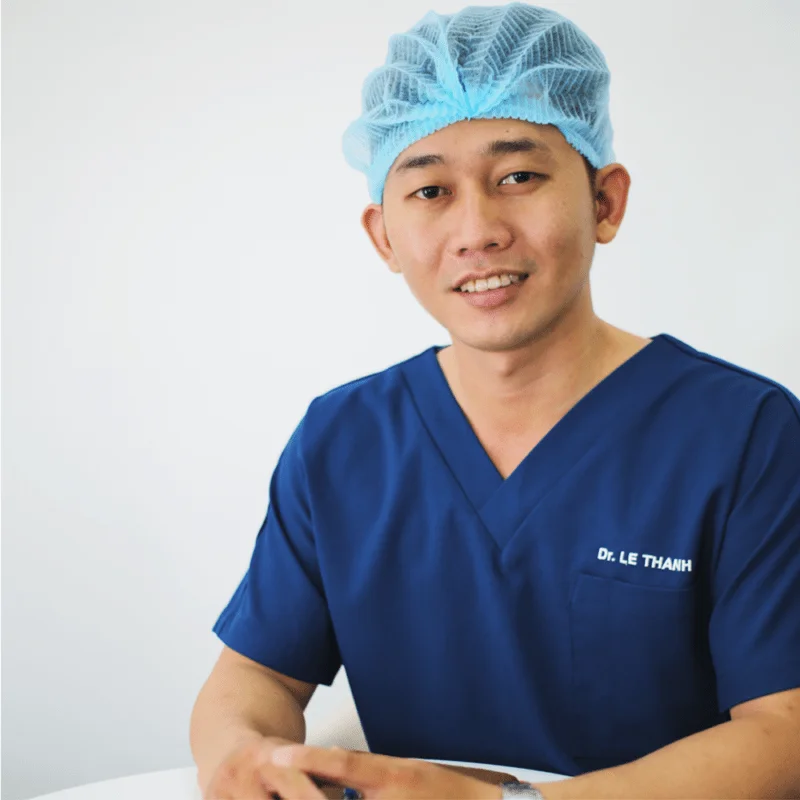 Dr. Thành Mori có kinh nghiệm gần 10 năm trong lĩnh vực thẩm mỹ